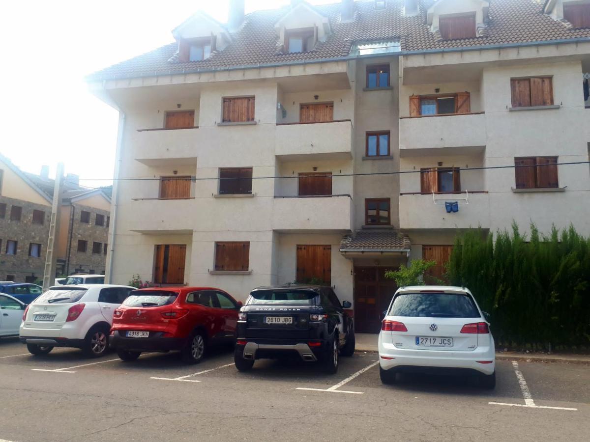 Villa Cocolo Villanúa Екстериор снимка